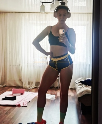 💋 Мои услуги подарят тебе нежность, страсть и безудержное наслаждение. 💥
Я открыта для экспериментов и готова реализовать все твои тайные фантазии. 😈 Знакомства со мной оставляют приятные воспоминания, с чего начнем нашу игру? 😉
Смотри мои свежие фото и отзывы на сайте, чтобы понять, что я настоящая и оправдываю все ожидания! 📸
Завлекательная, опытная, безопасная и всегда на высоте! ✨ Я ухожена, интеллектуальна и готова подарить тебе незабываемые моменты релаксации и удовольствия. 🌹
Мой опыт и страсть 🔥 делают меня идеальной выборо для нашей встречи. Тебе останется только согласиться и записаться ко мне. 😉 Жду с нетерпением твоего звонка, чтобы ощущать тебя в себе! 📞🔞 13086, 35 лет